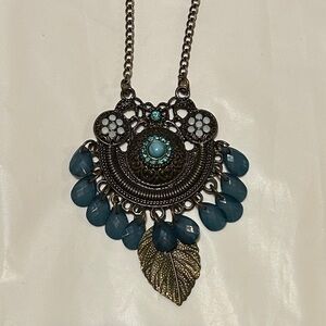 Chic Turquoise and Bronze Statement Necklace